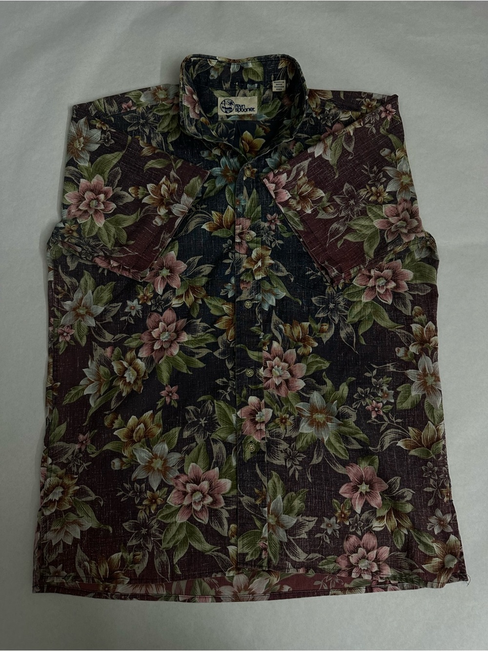Reyn Spooner Men's Hawaiian Floral Short Sleeve Button-Up Shirt Size S